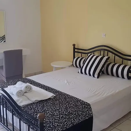 Apartmanhotel Svoronata Studios